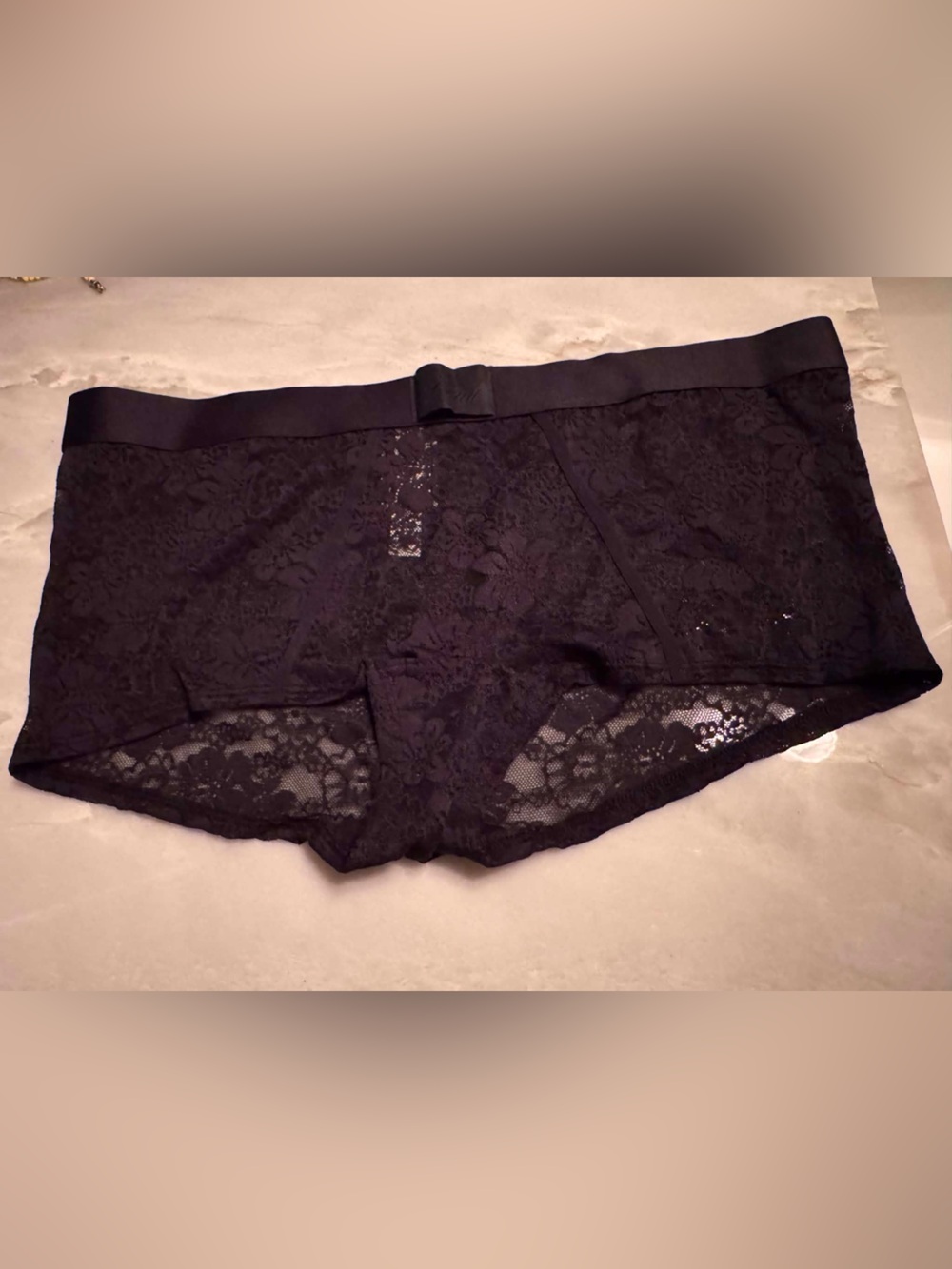 PINK Victoria's Secret Black Lace Boyshorts SIZE LARGE
